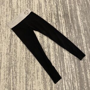 Victoria's Secret Leggings S Short